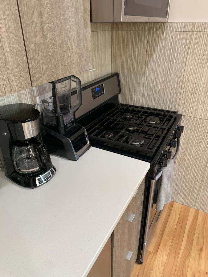 Urban Jungle Oasis In Queens! Apartment Ню Йорк Екстериор снимка